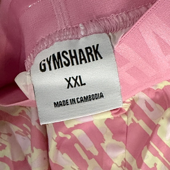 2/$15 Gymshark Pink and White Camo Women's Training Shorts XXL - Picture 2 of 5